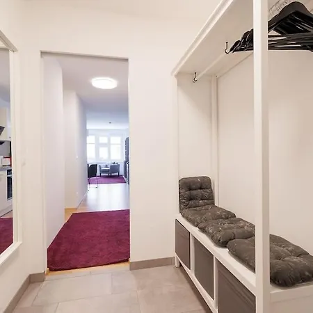 New! Convenient Viennalove Apartment Wienmeidling Exteriér fotografie