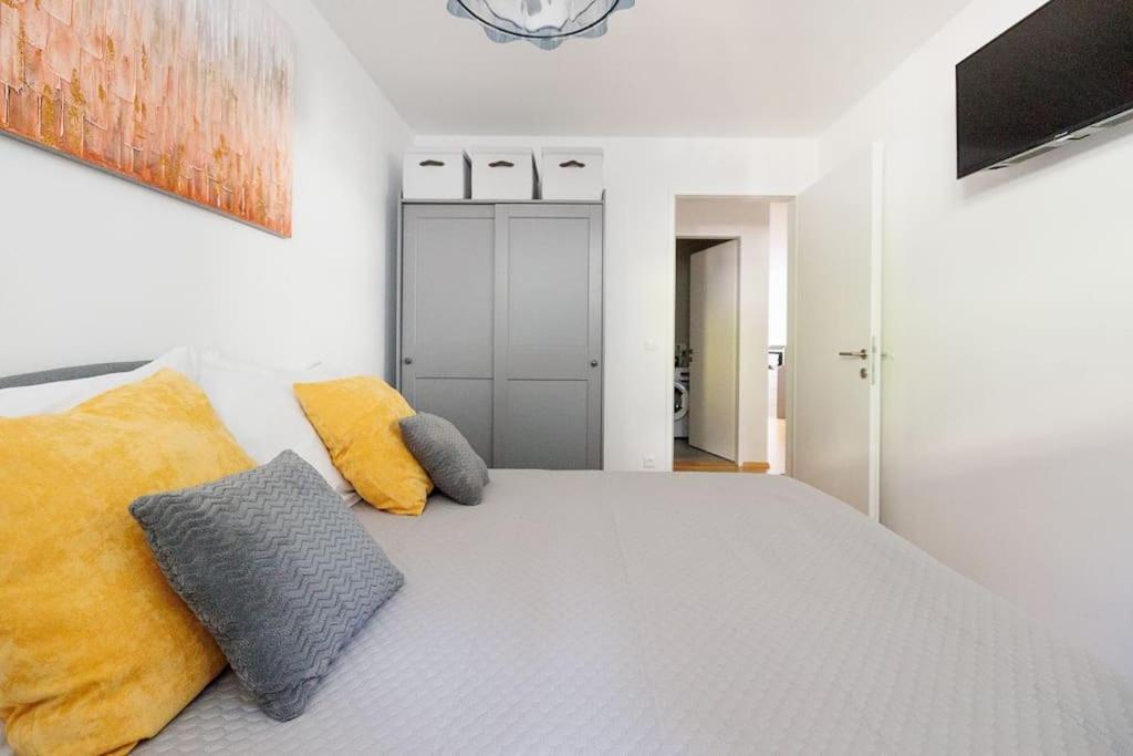 New! Convenient Viennalove Wienmeidling Apartmán *